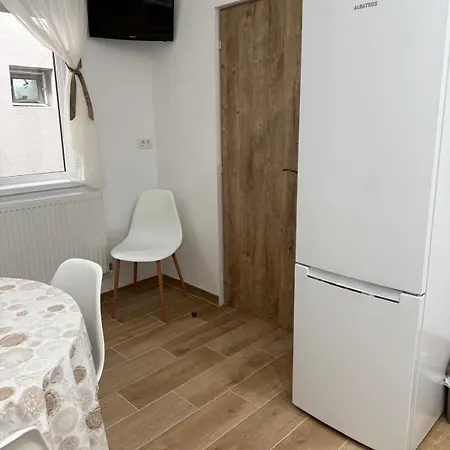 Garsoniera Stefi 2 Apartman *